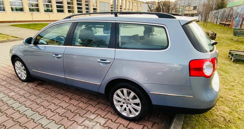 Volkswagen Passat cena 21300 przebieg: 254151, rok produkcji 2009 z Wrocław małe 106